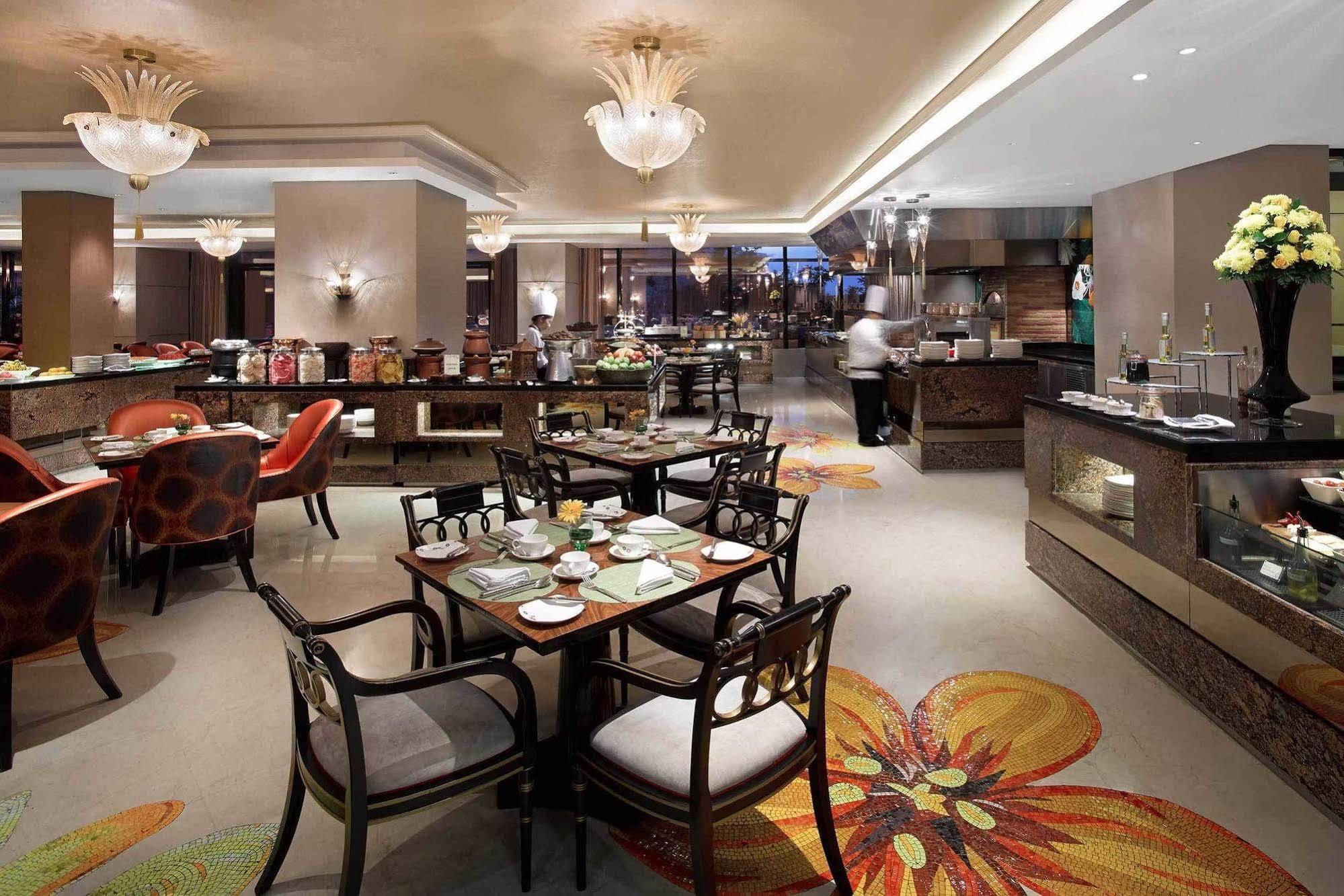 Hotel The Trans Luxury 5*